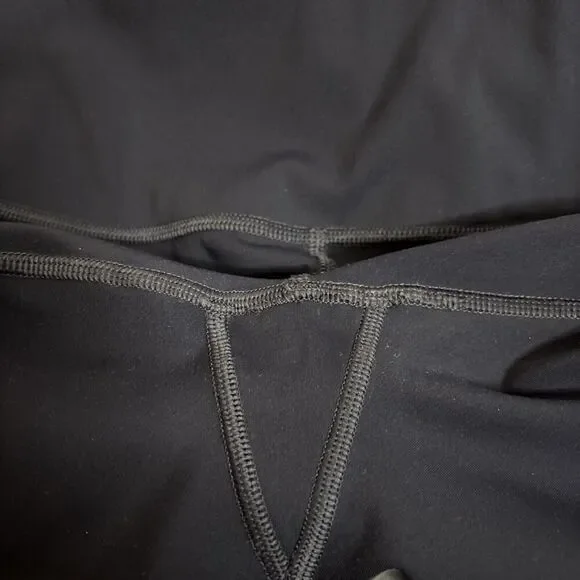 Athleta Ultimate Stash Pocket 7/8 Tight Navy Blue Size Small Stretch Active - Picture 9 of 12